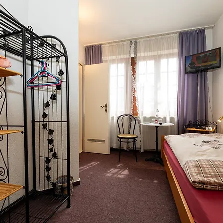 酒店 Gaestehaus Strieth