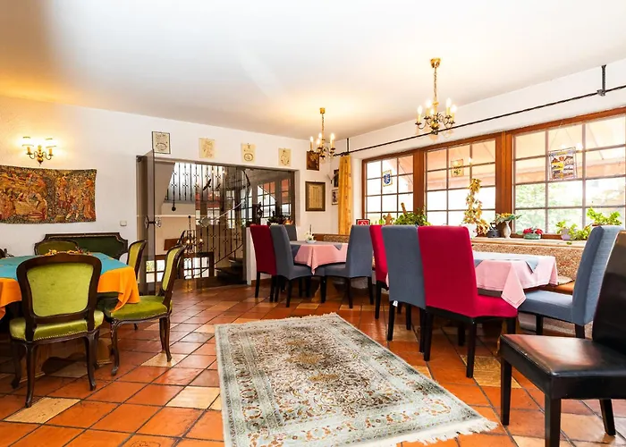 Hotel Gaestehaus Strieth *